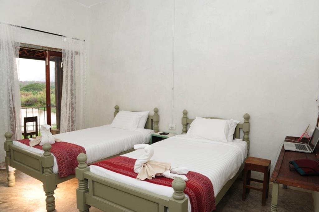 Phu-Anna Eco House Hotel Hot Exterior foto
