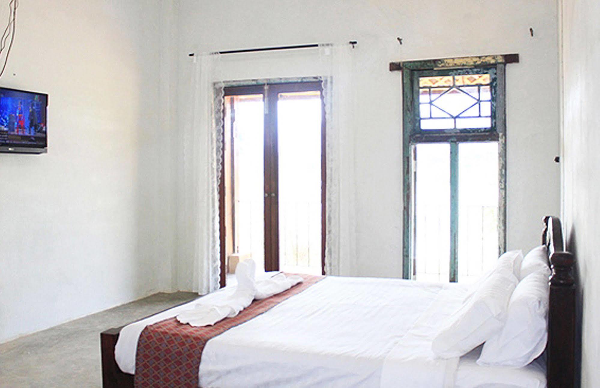 Phu-Anna Eco House Hotel Hot Exterior foto